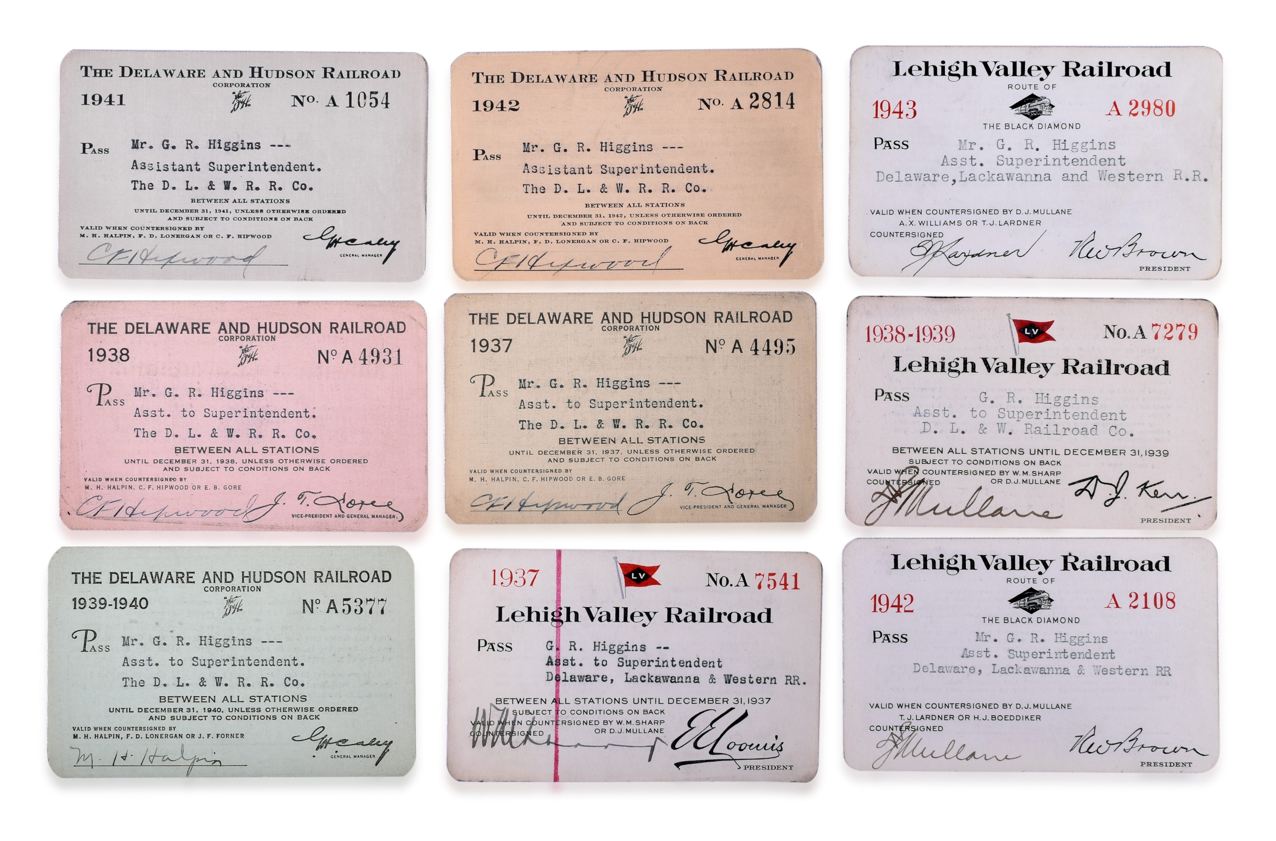 3012 - Nine Lehigh Valley and Delaware and Hudson Railroad Annual Passes 1937-1943 thumbnail