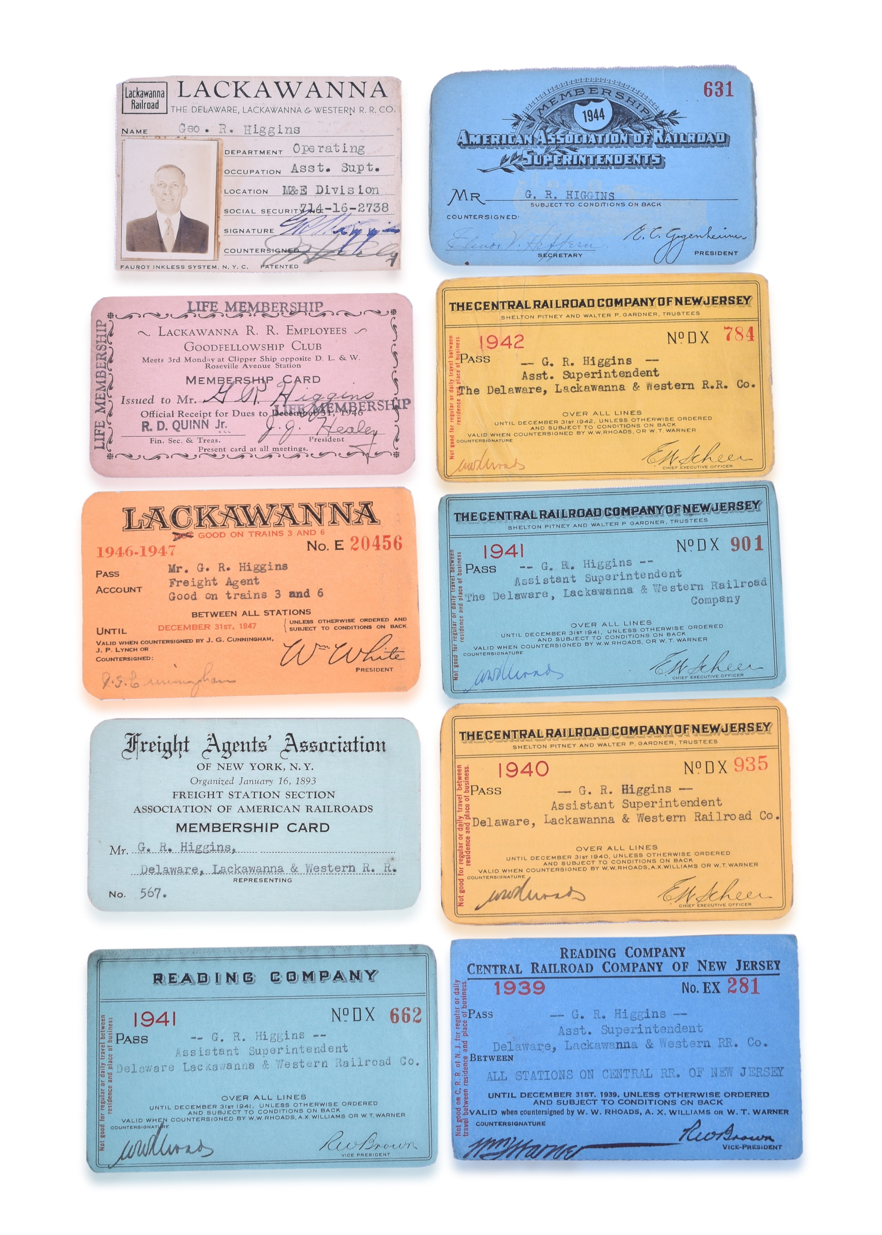 3021 - Nine Railroad Passes and ID Cards- Delaware Lackawanna and Western, Reading, Central Railroad of New Jersey, etc. thumbnail
