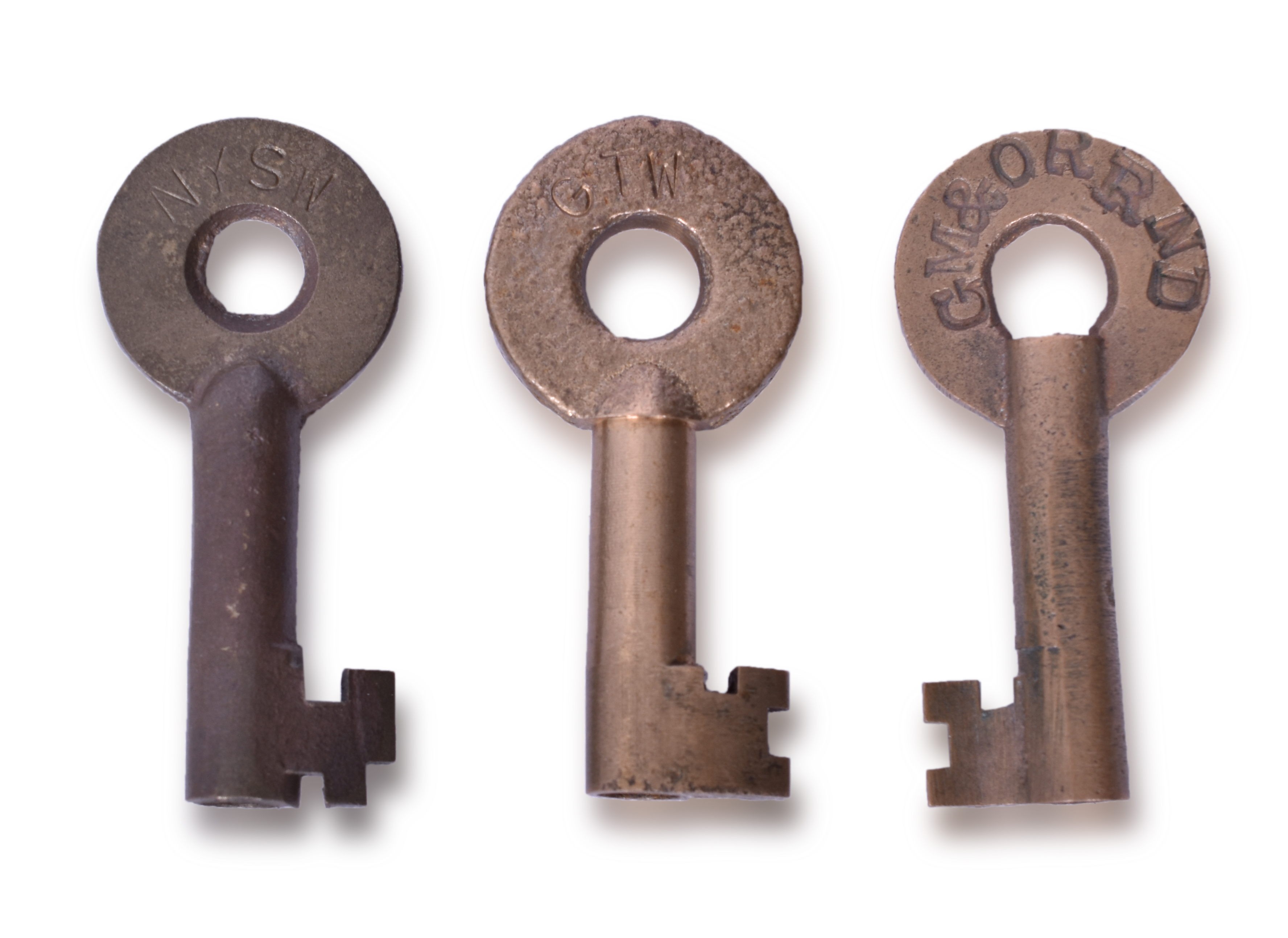 3034 - Three Railroad Keys - Gulf Mobile and Ohio 