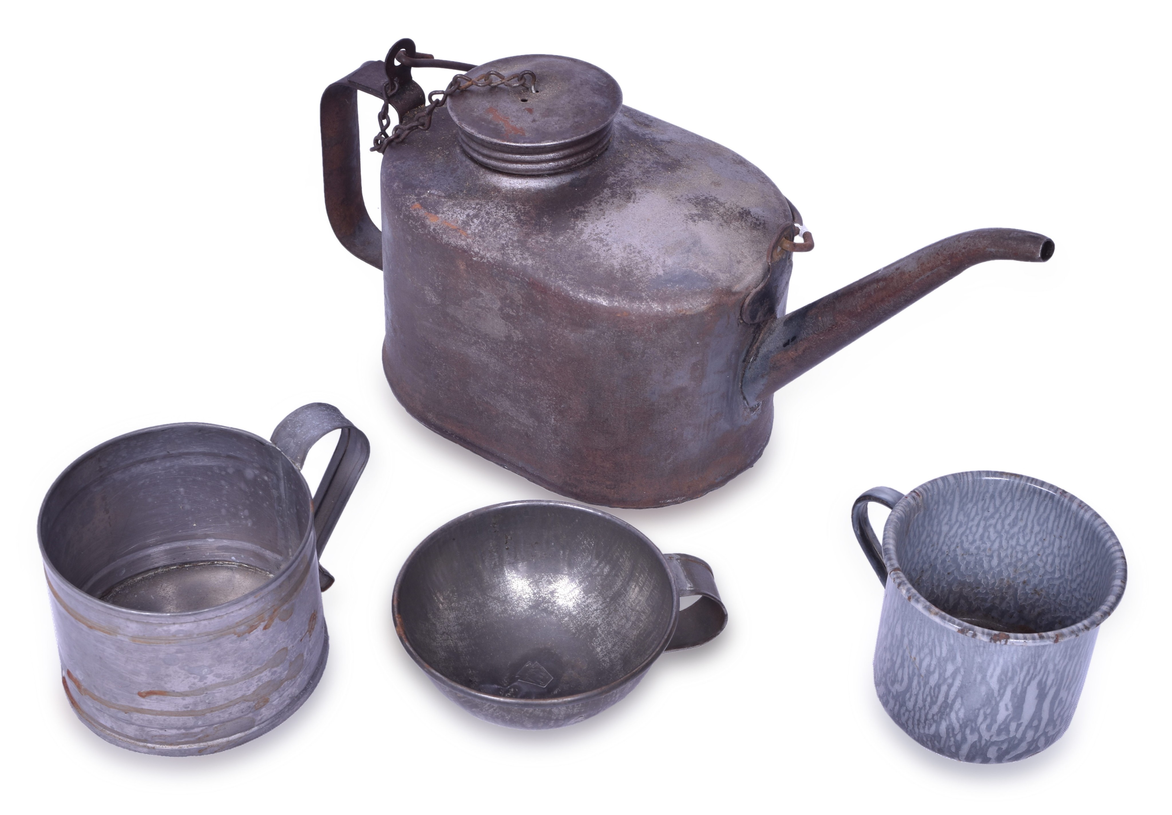 3190 - Atchison, Topeka and Santa Fe Railway Kero / Oil Can, Pennsylvania Tin Cup, Two Additional Cups thumbnail