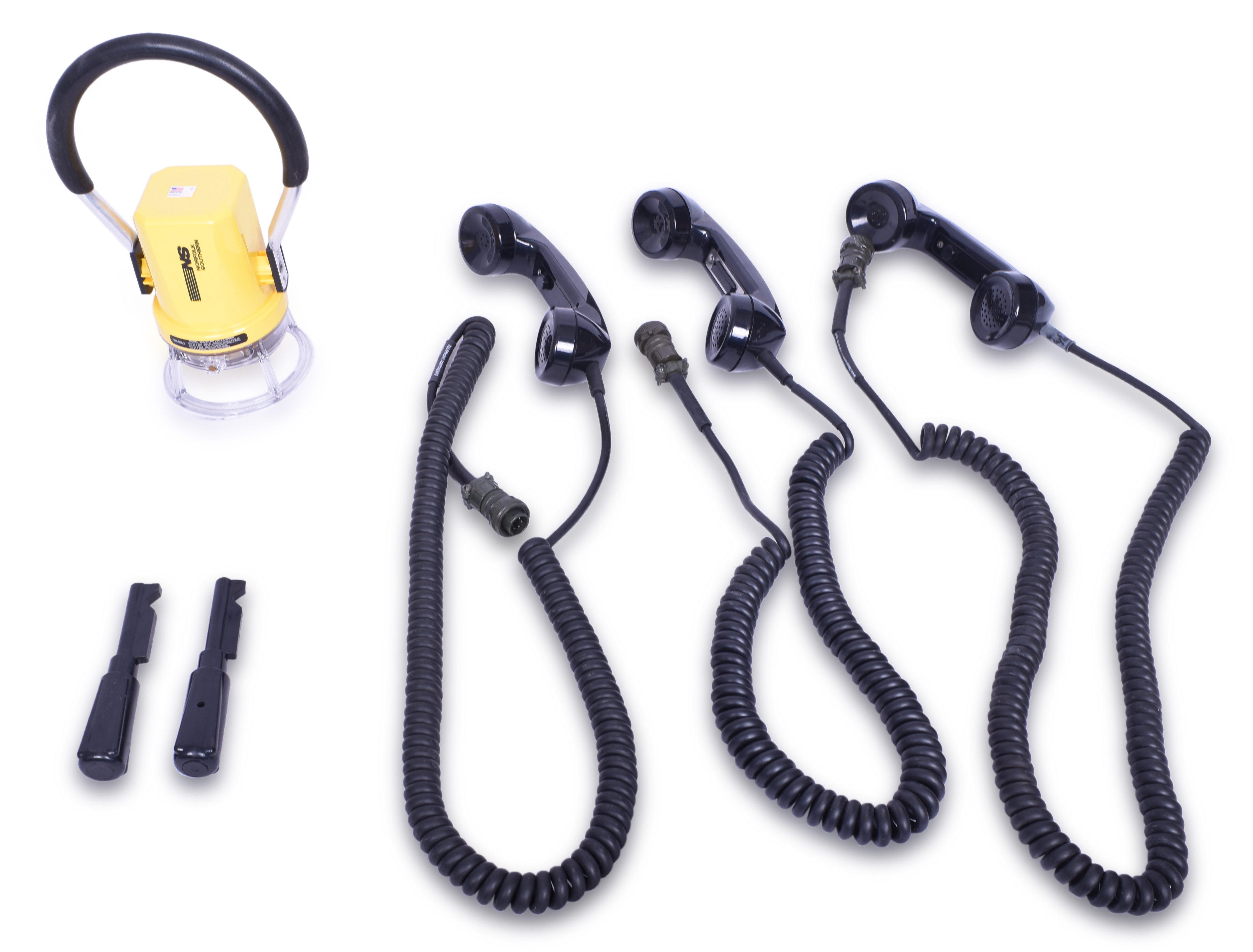 3282 - Norfolk Southern Railroad Locomotive Phones, Reversers, and Lantern thumbnail