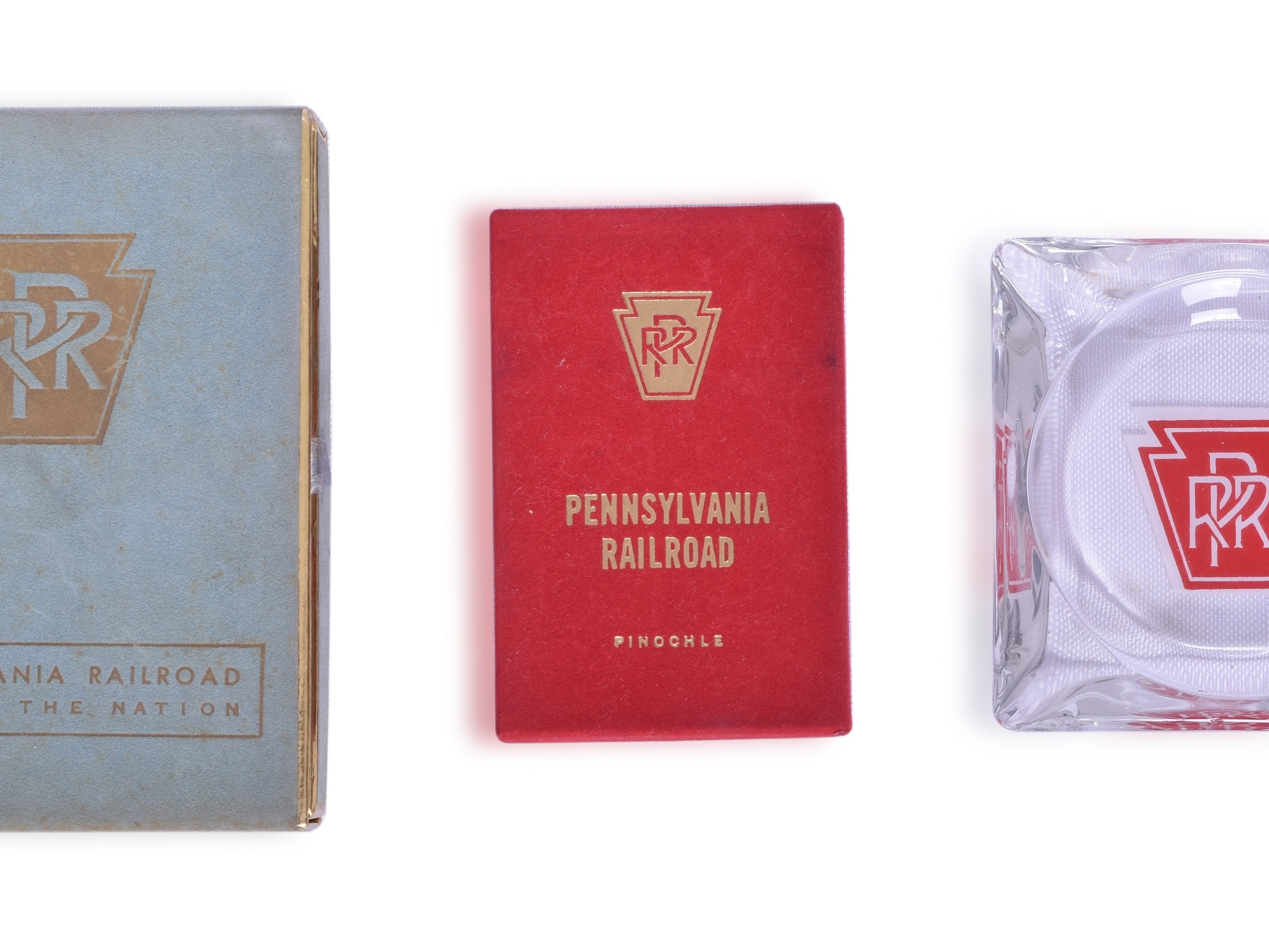 3311 - Pennsylvania Railroad Glass Ash Tray, Sealed Double Deck Playing Cards & Pinochle Deck thumbnail
