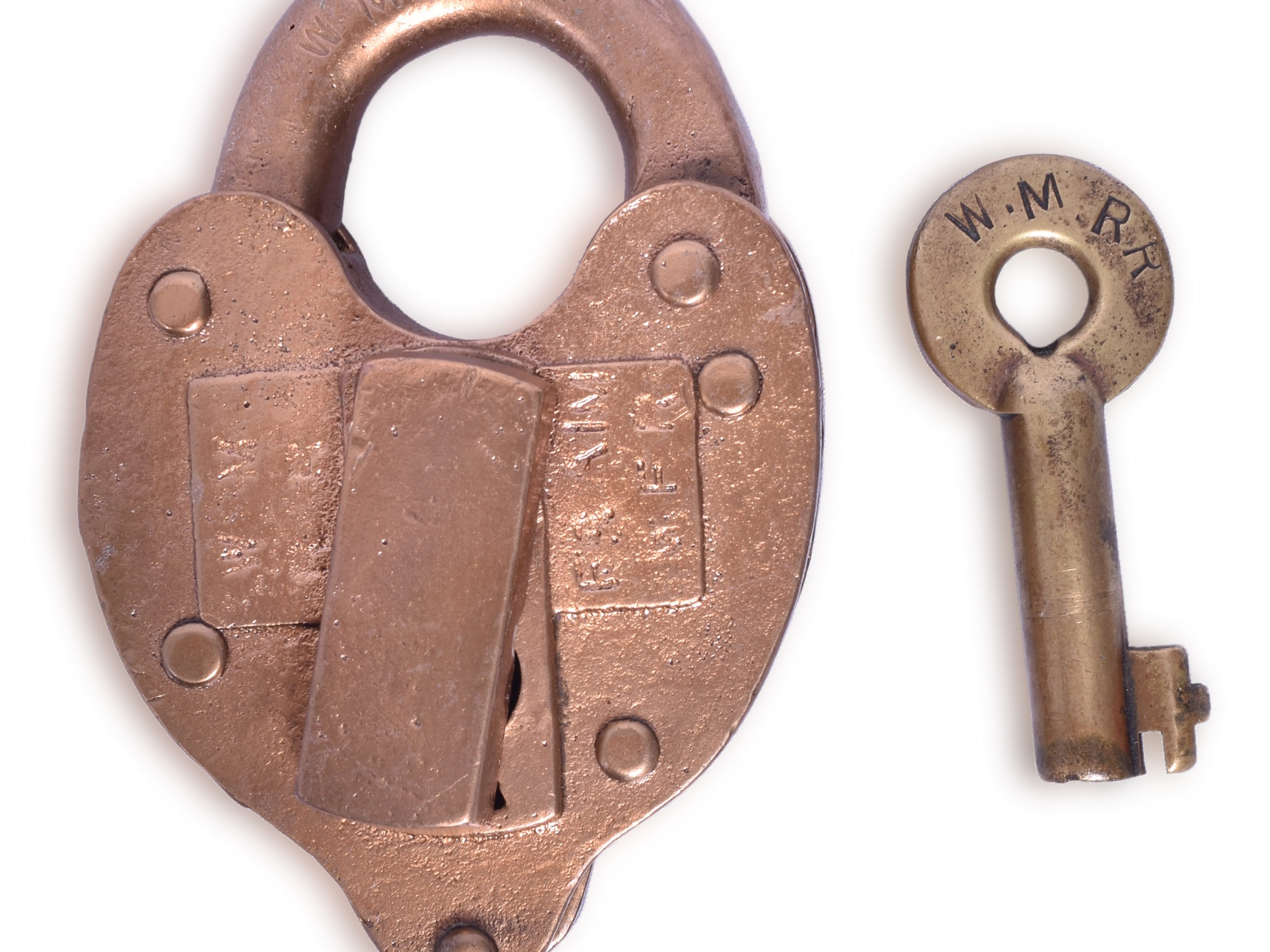 3434 - Western Maryland Railroad Fraim Brass Heart Shaped Lock with Key thumbnail