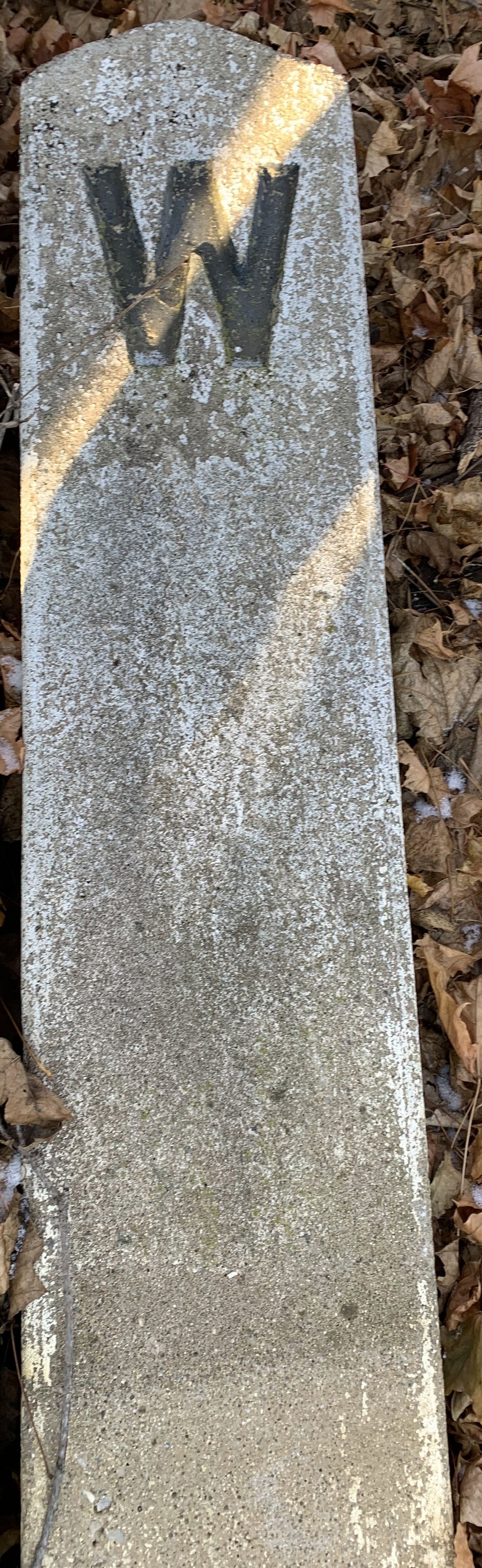 3486 - Concrete Railroad Whistle Post #2 thumbnail