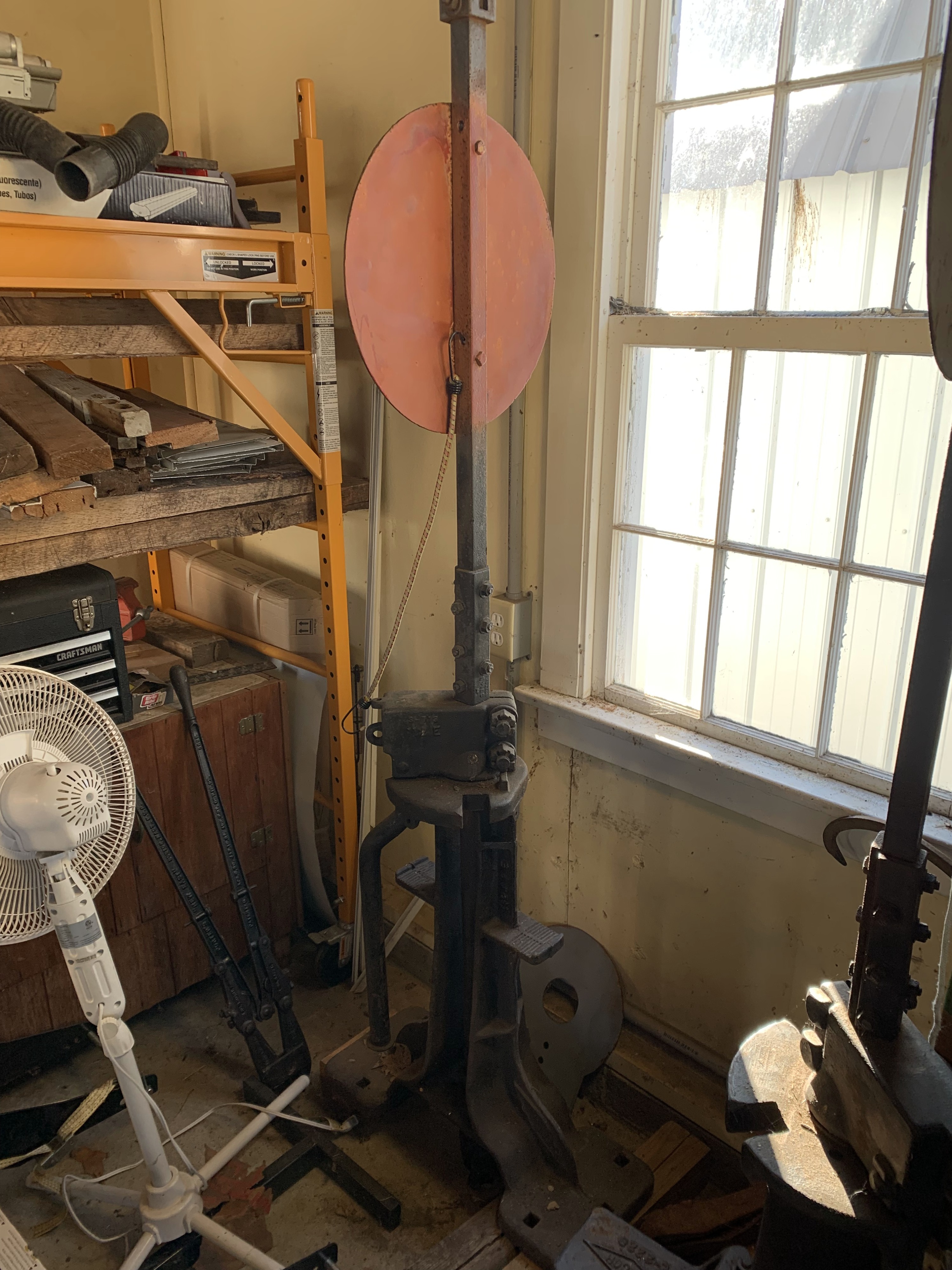 3466 - S-113 Cast Iron Railroad Switch Stand thumbnail