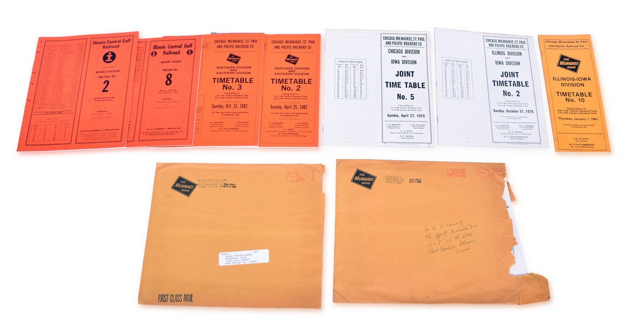 4009 - 5 Milwaukee Road Railroad Employee Timetables, 2 Illinois Central Gulf Railroad Timetables, and Clerical Bulletin Packet in Mailing Envelope thumbnail