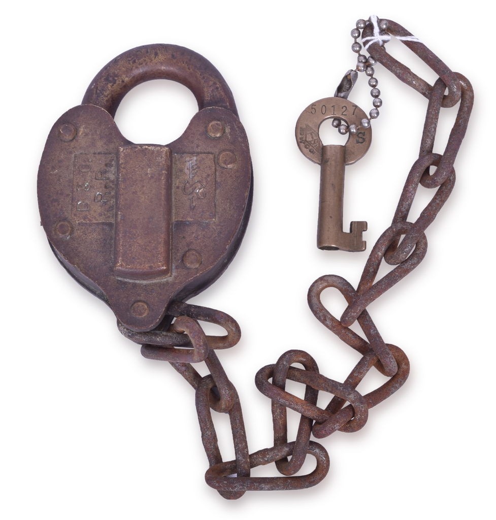 4028 - Slaymaker Baltimore and Ohio Railroad Heart Shaped Brass Lock w/ Key thumbnail