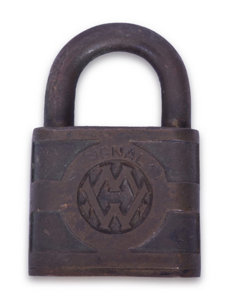 4030 - Yale Western Maryland Railroad Brass Signal Dept. Lock thumbnail