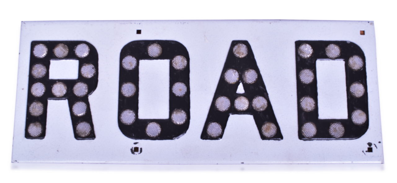 4130 - Restored Partial Railroad Crossing 