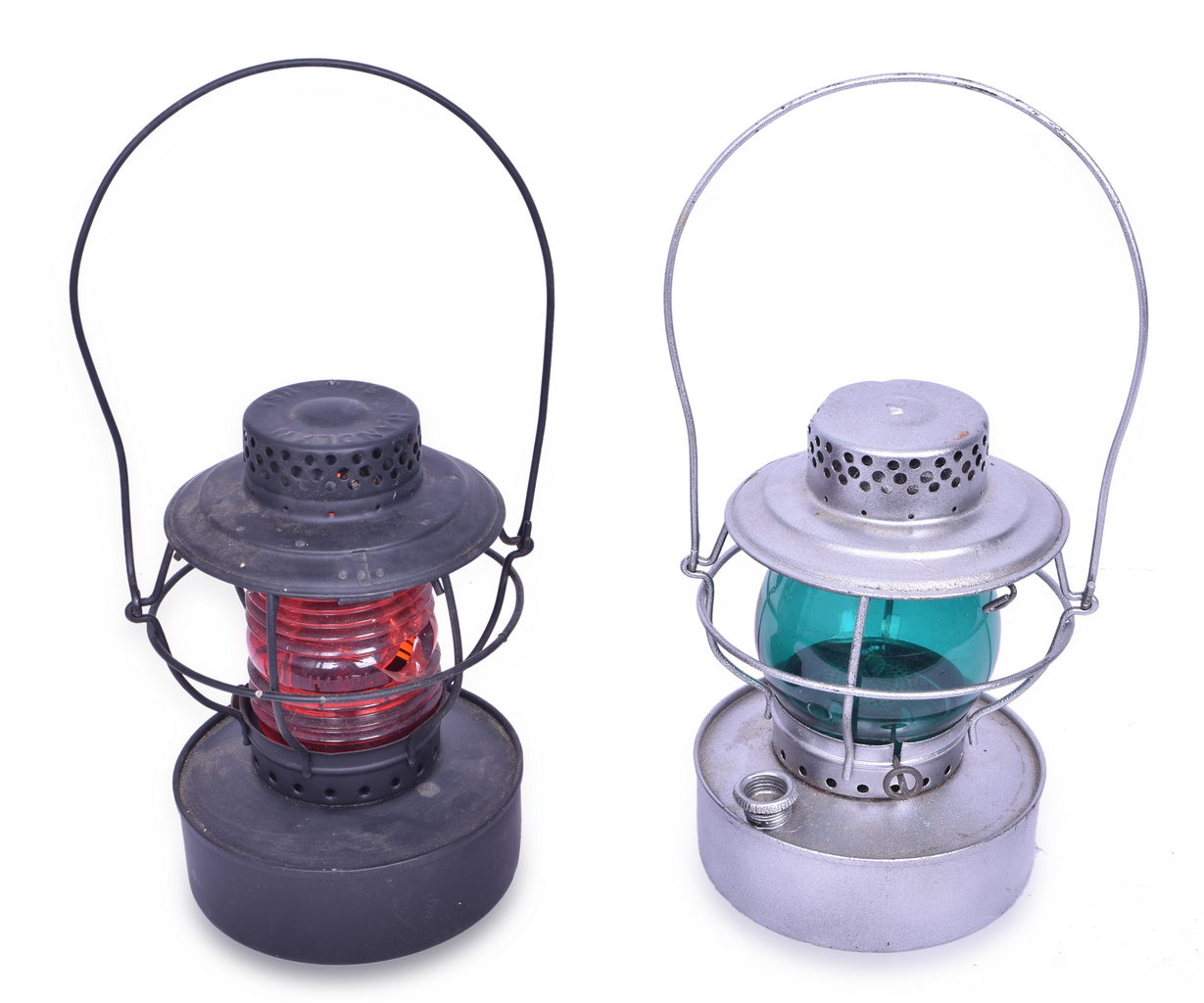 4142 - Pair of Handlan Lanterns w/ Oversize Fuel Tanks - Louisville Gas & Electric Company thumbnail