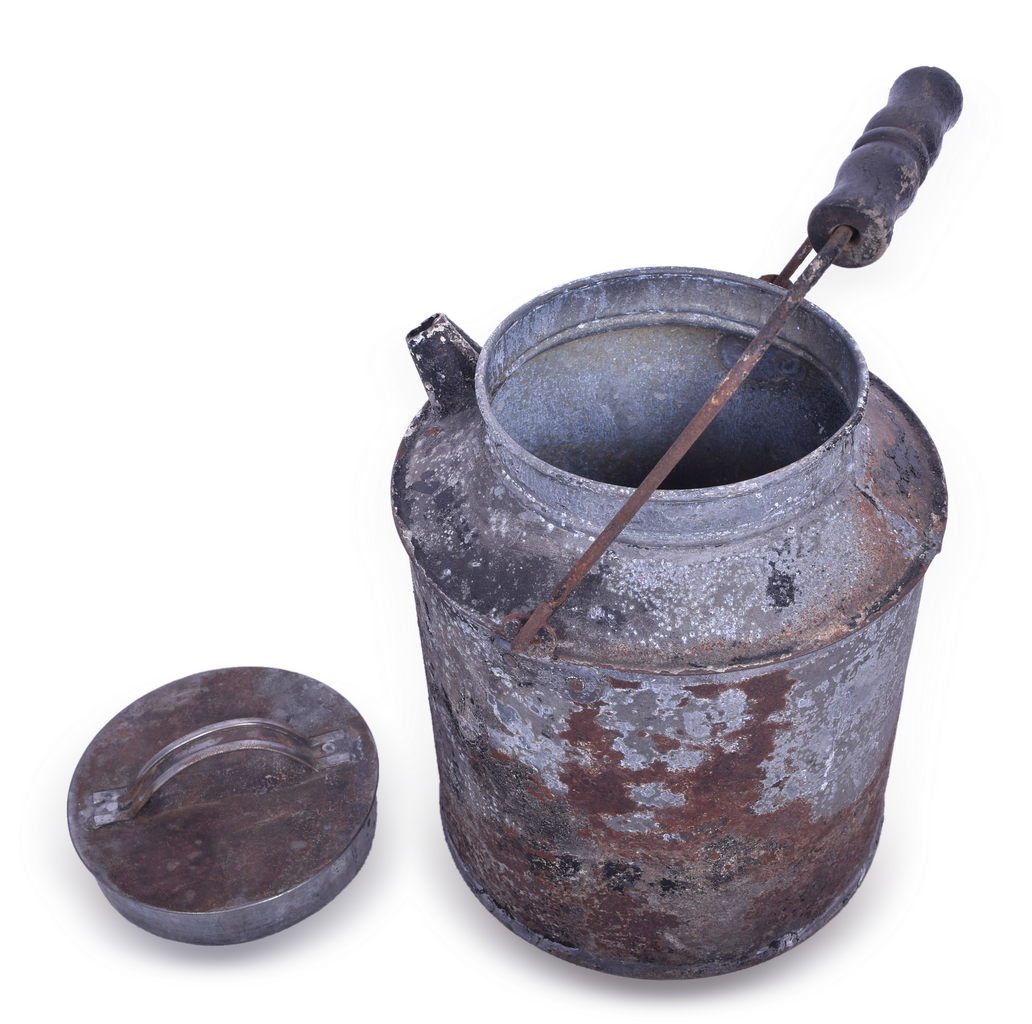 4172 - Five Penn Central, Pennsylvania, and Nickel Plate Railroad Lanterns and Canisters thumbnail