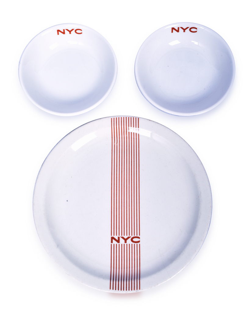 4181 - New York Central Railroad Mercury Plate and Fruit Bowls thumbnail