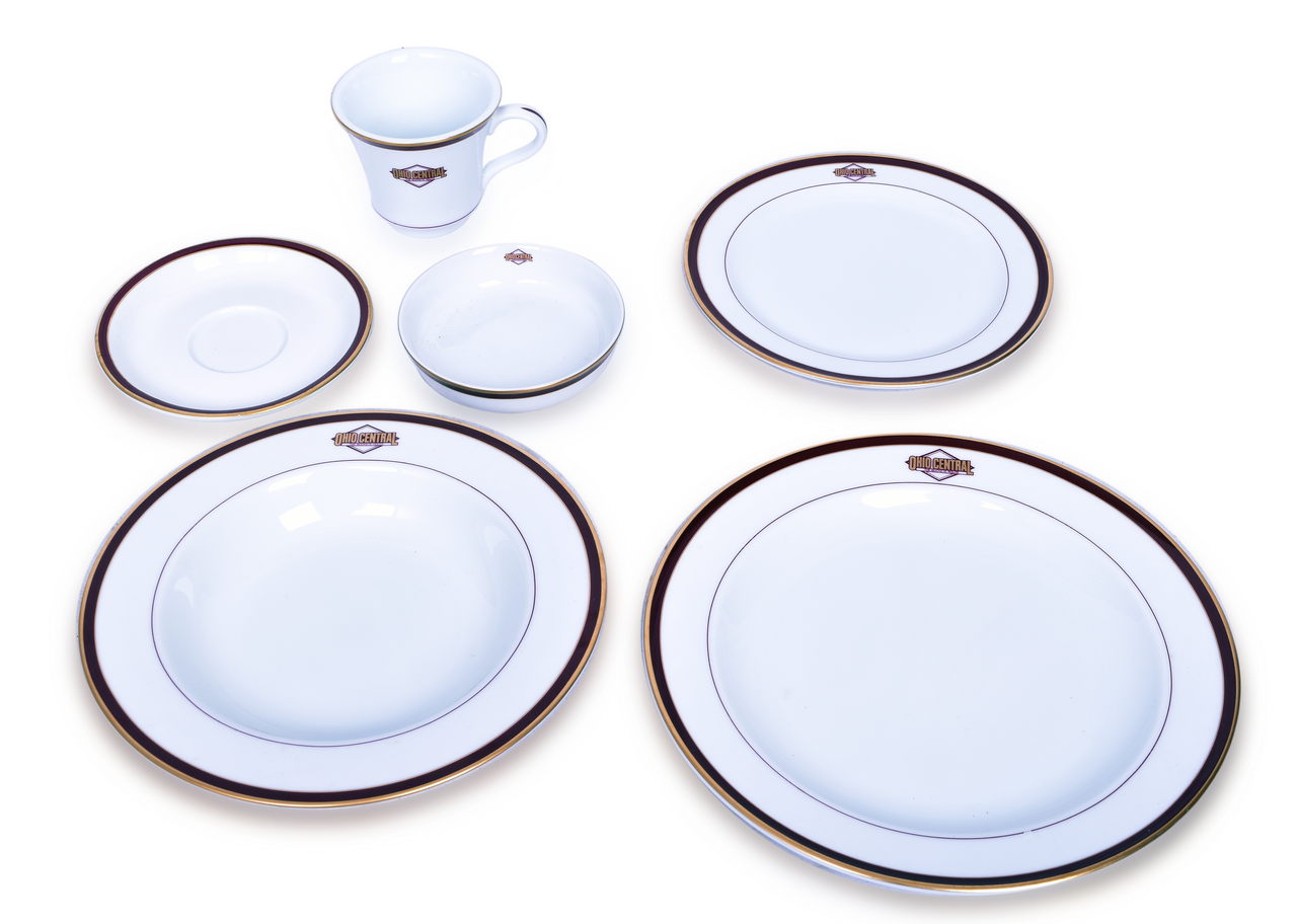 4185 - Ohio Central Railroad Buckeye Route Commemorative China Dining Set - Christmas 2005 thumbnail
