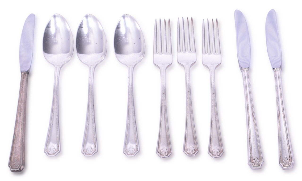 4265 - 9 Pieces of Pullman Company / International Silver Co. Railroad Silverware Roosevelt Pattern thumbnail