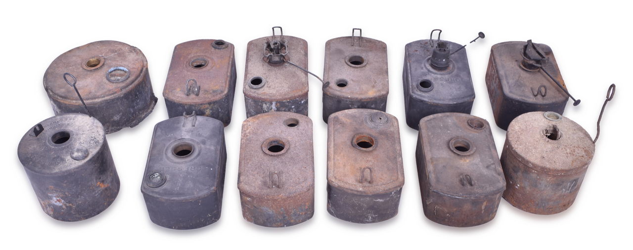 4266 - Twelve Railroad Lamp / Lantern Burner Pots - Handlan, Dressel and Adams & Westlake thumbnail