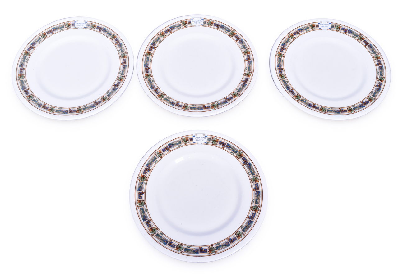 4423 - Set of 4 Canadian Pacific Railway Brown Maple Leaf Luncheon Plates 9