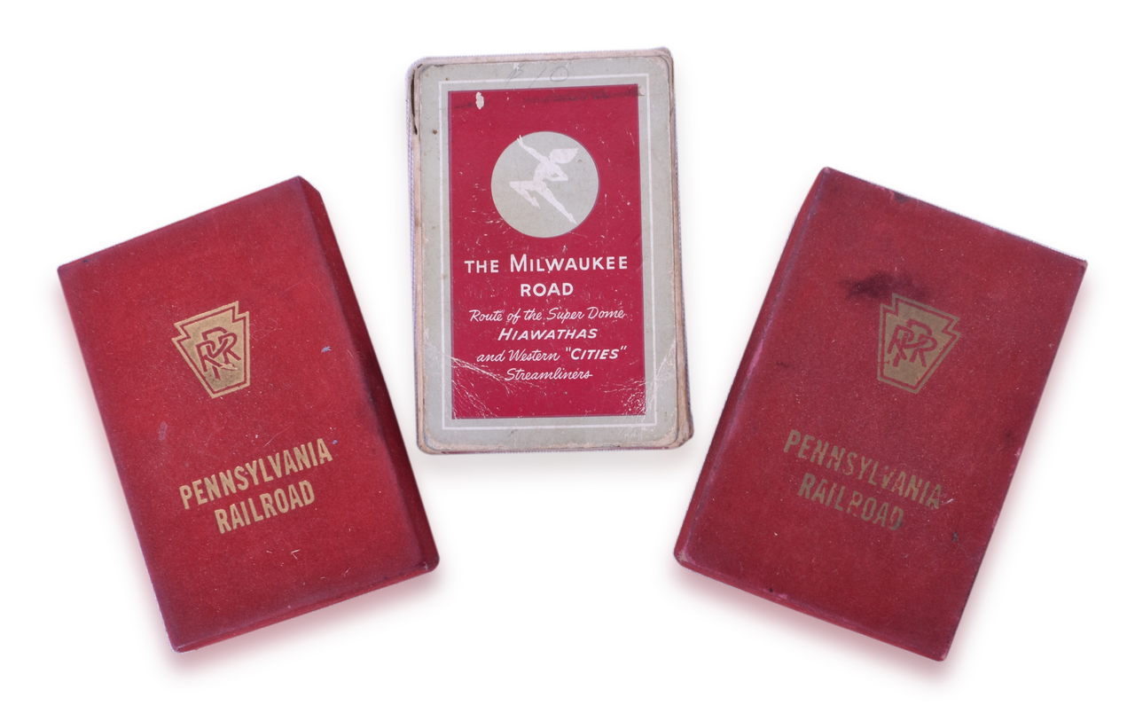 4554 - Pennsylvania Railroad and Milwaukee Road Playing Cards - Plus Public Timetables From Union Pacific, Atchison, Topeka and Santa Fe Railway, etc. thumbnail