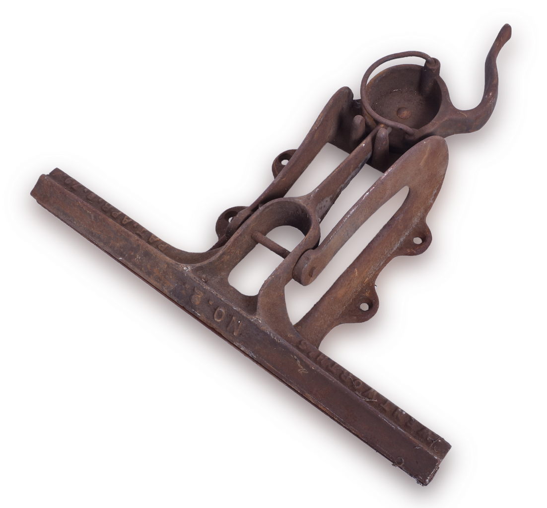 4590 - Wentworth No. 2 Saw Sharpening Vice, Hanging Pulley, tongs, and Saw thumbnail