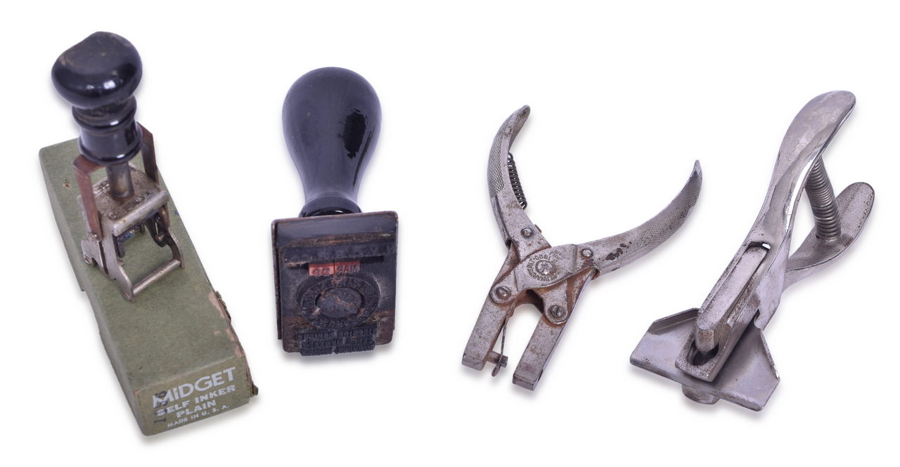 5020 - New York Central Railroad Ephemera, Timetables, Rubber Stamps, Ticket Punches, Playing Cards, etc. thumbnail