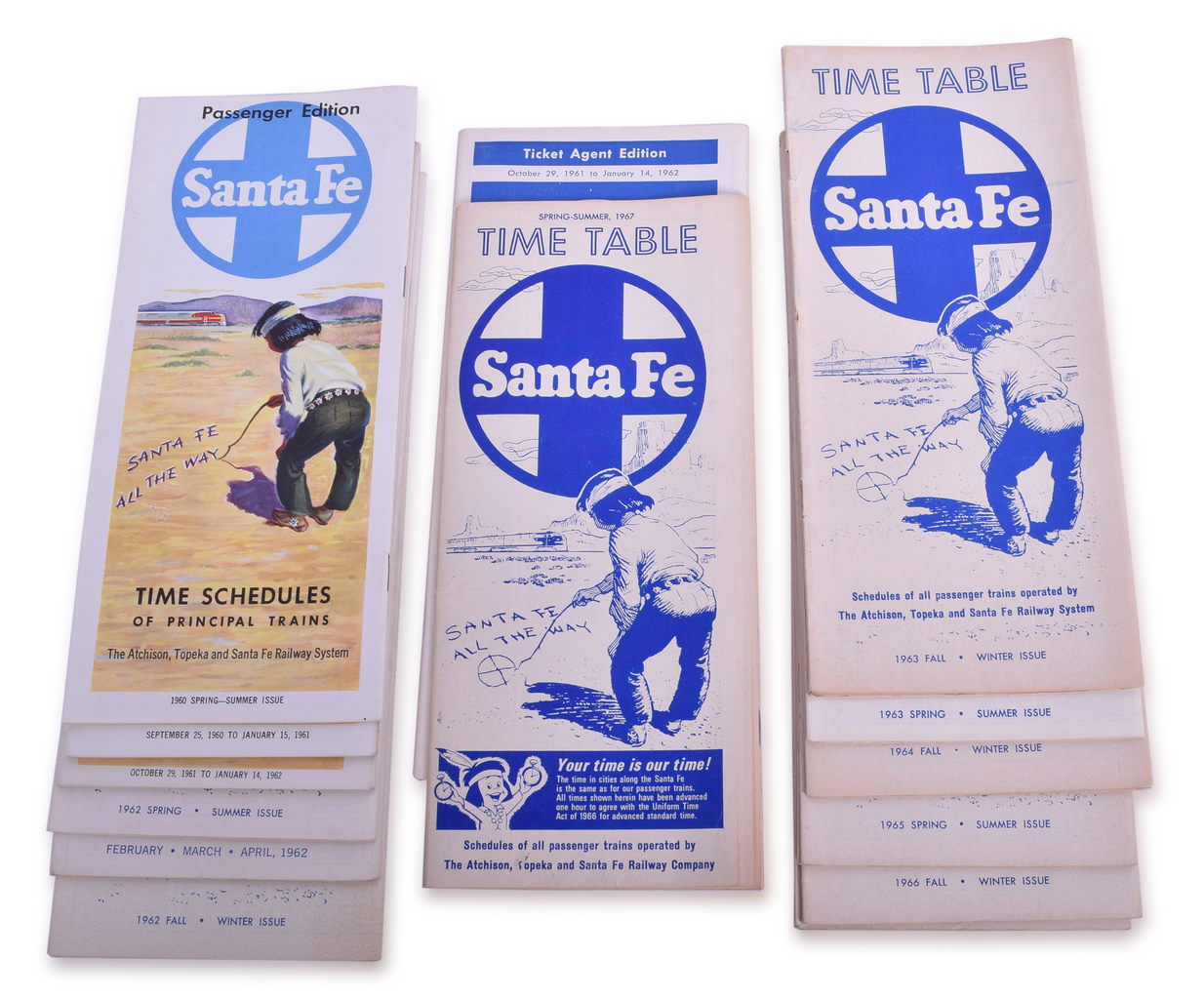 5054 - Twenty Eight Atchison, Topeka and Santa Fe Railway Timetables - 1905-1968 thumbnail