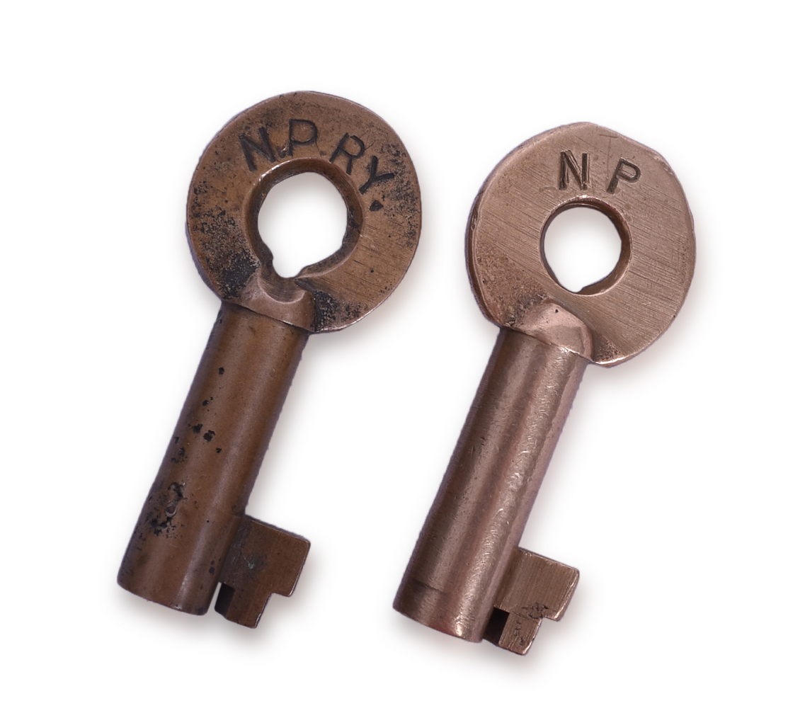 5083 - Pair of Northern Pacific Railway Adlake Brass Barrel Keys thumbnail