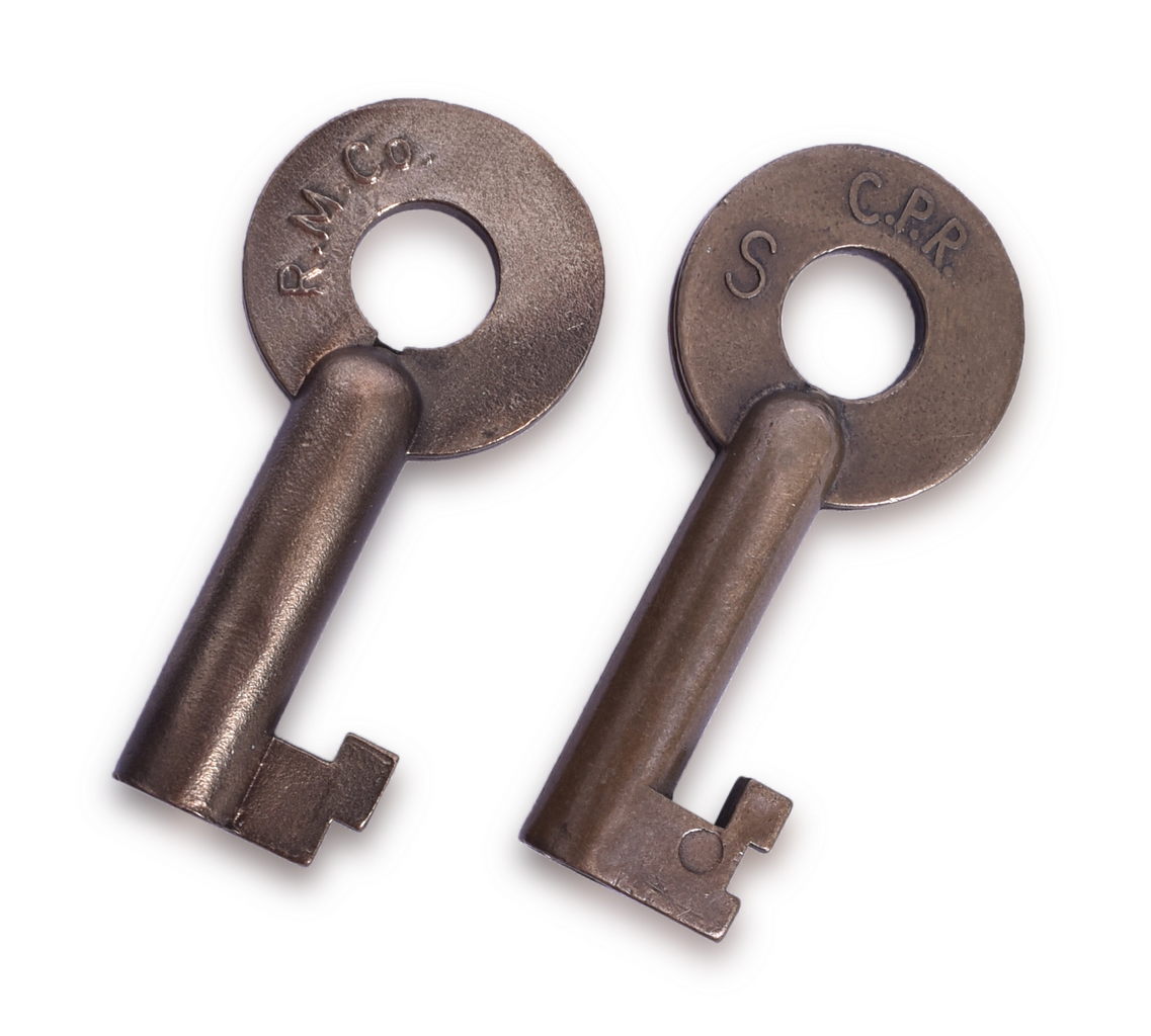 5087 - Pair of Canadian National and Canadian Pacific Railroad R.M.Co. Switch Keys thumbnail