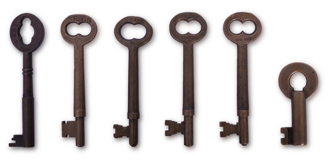 5264 - Six Brass Railroad Keys - Adlake Atchison Topeka & Santa Fe, Union Pacific Power & Car thumbnail