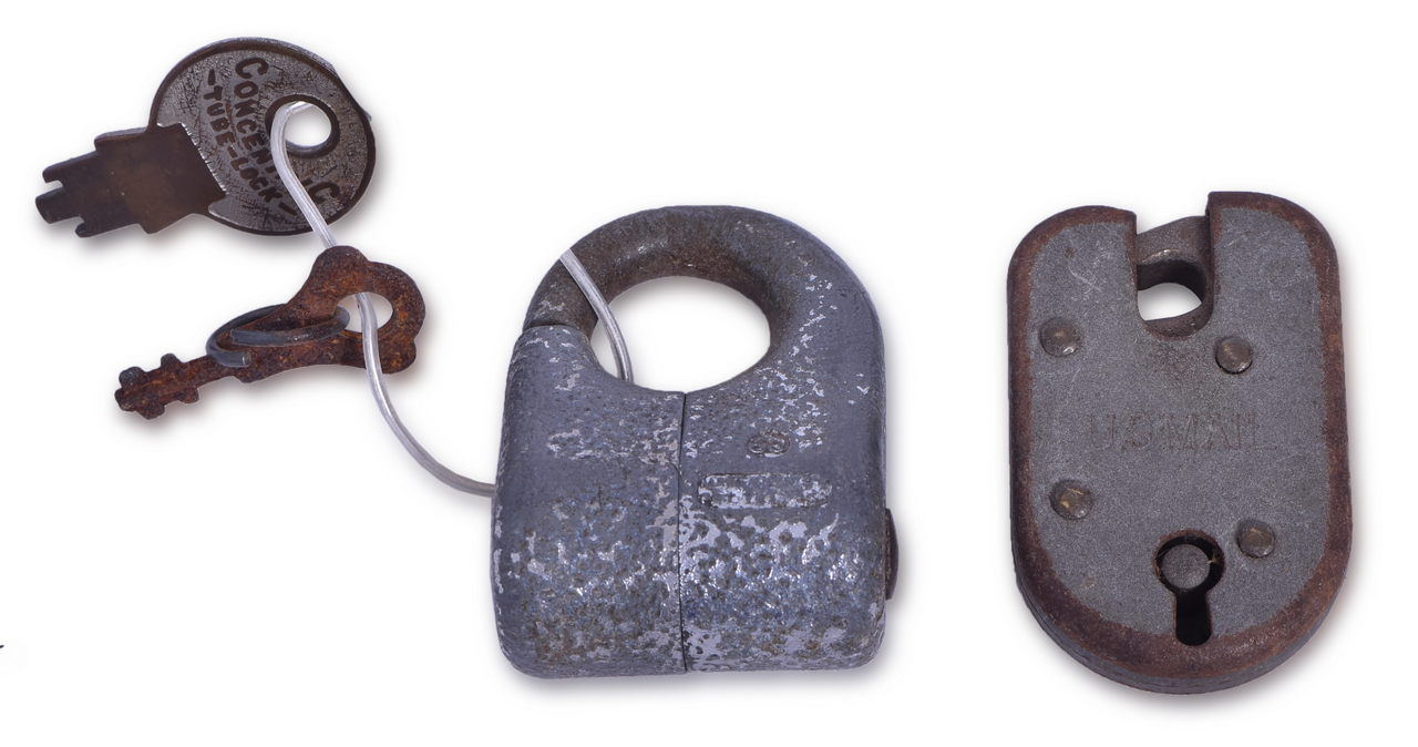 5318 - Mixed Lot of Railroad Keys, Ticket Punch, and Locks - B&O, Pennsylvania, L&N, C&O, etc. thumbnail