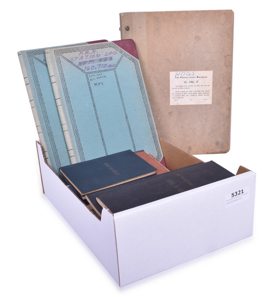 5321 - Thirty-Two Pennsylvania Railroad Rule Books - 1910 to 1965 thumbnail