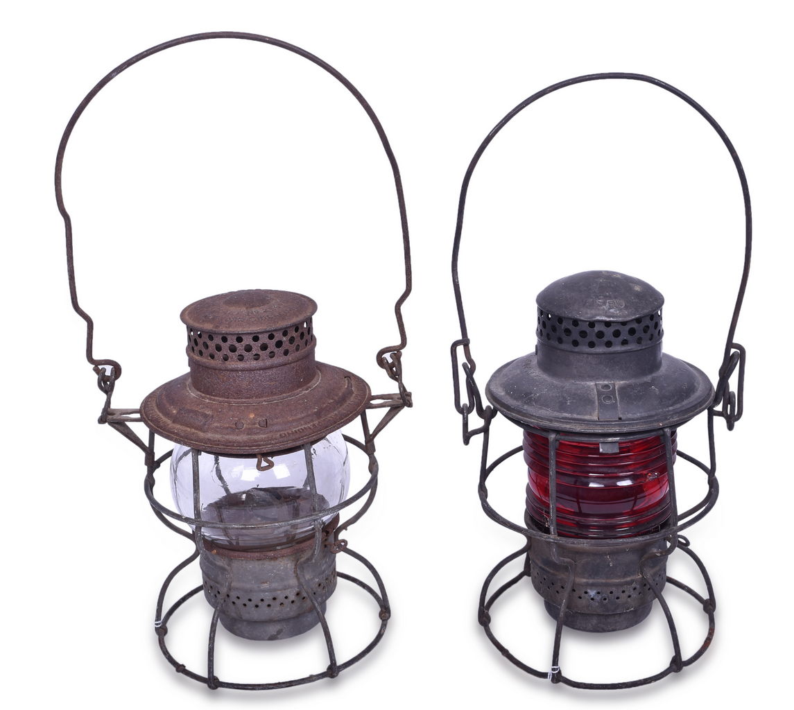 5324 - Pair of Milwaukee Road Railroad Lanterns - Adlake Kero and Kero 250 thumbnail