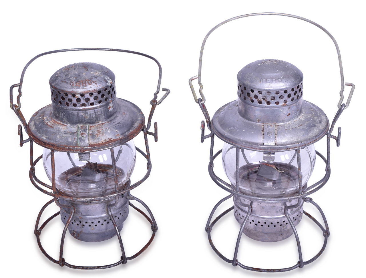 5334 - Adlake Kero Lantern Pair - Erie Lackawanna and Penn Central thumbnail