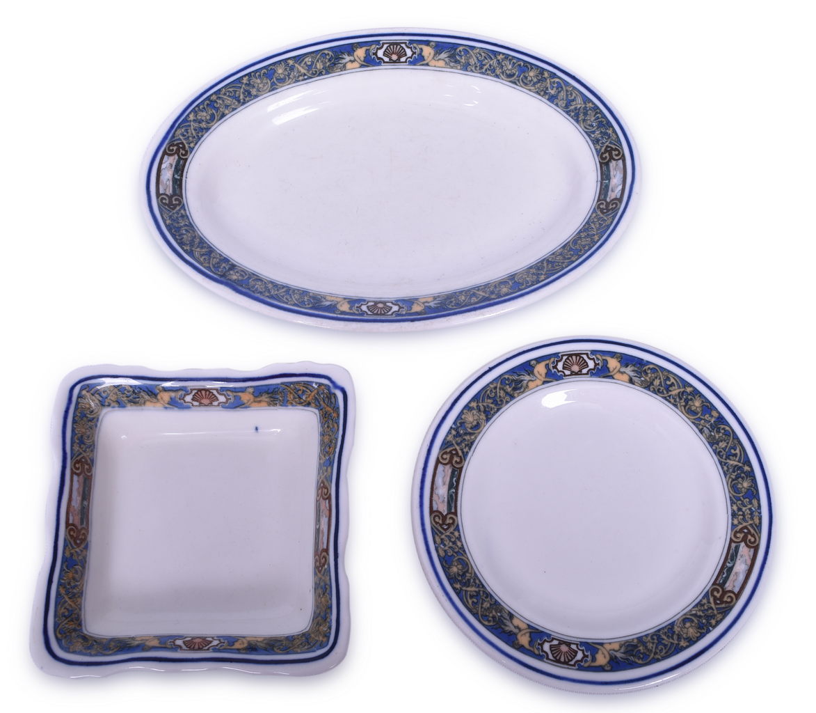 5363 - Three Pieces of Reading Railroad China - Stotesbury Pattern Plates thumbnail