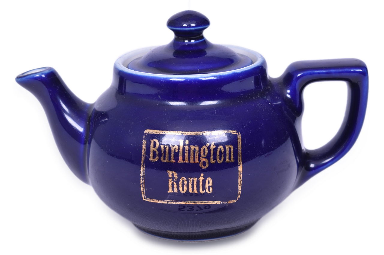 5379 - Burlington Route Railroad China Teapot - CB&Q Cobalt Pattern thumbnail