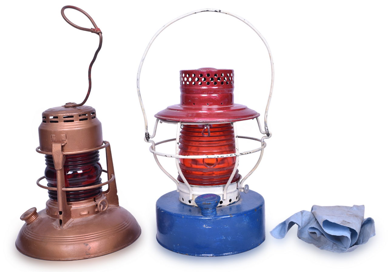 5386 - Restored Dietz Traffic Guard and Handlan 