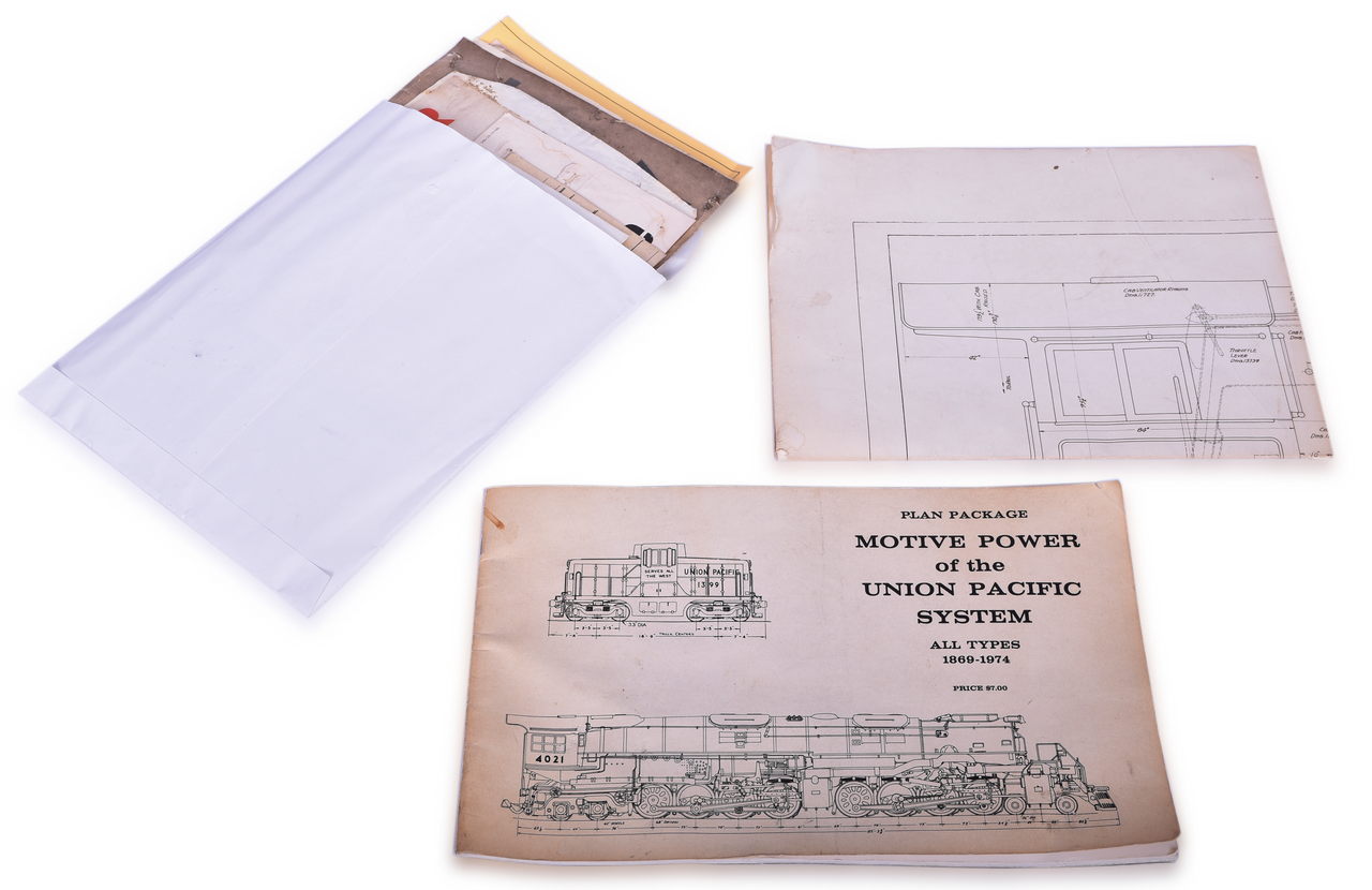 5387 - Twenty-Six Pieces of Railroad Paper Items - Union Pacific, Burlington Northern, Great Northern - Blue Print Booklets, Employee Booklets, Timetables, Signs, Etc. thumbnail