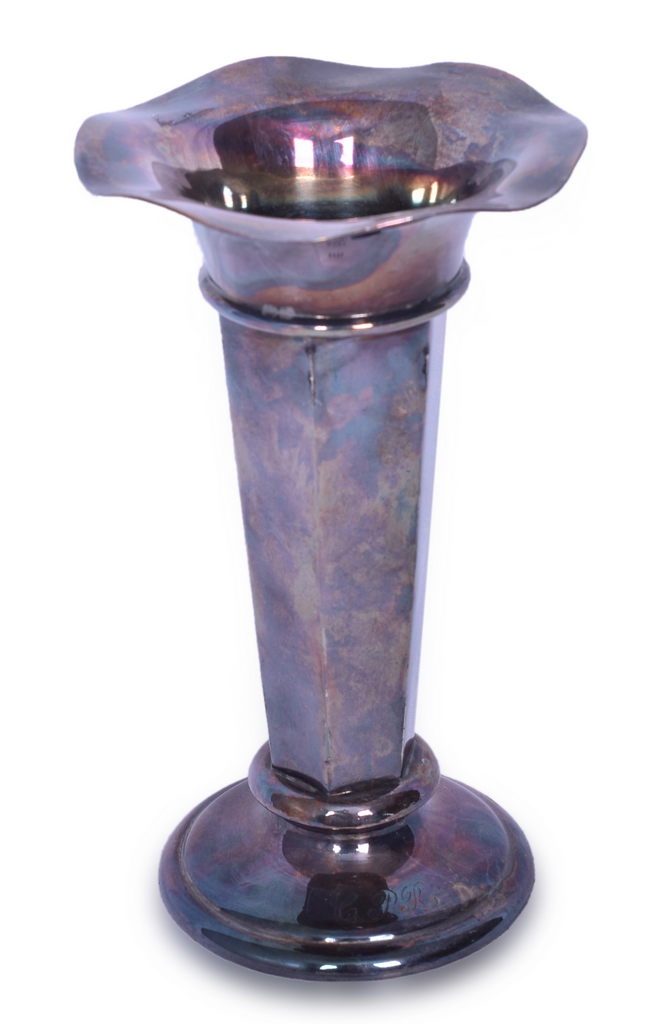 5437 - Canadian Pacific Railroad Silver Flower Vase 7