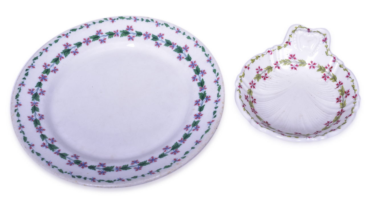 5467 - Northern Pacific Railroad China Garnet Ice Cream Shell and Dinner Plate thumbnail