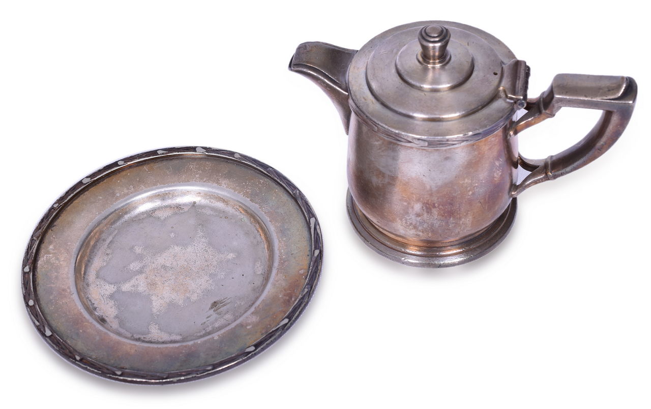 5473 - Silver Soldered New Haven Railroad Creamer and Under Liner Tray thumbnail