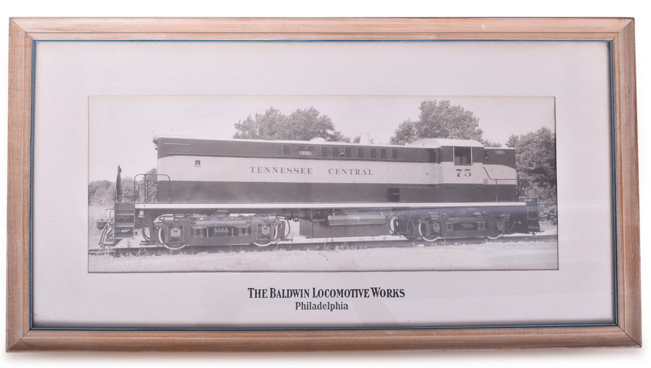5564 - Tennessee Central Baldwin Locomotive Works DRS44-1000 Builders Photograph thumbnail