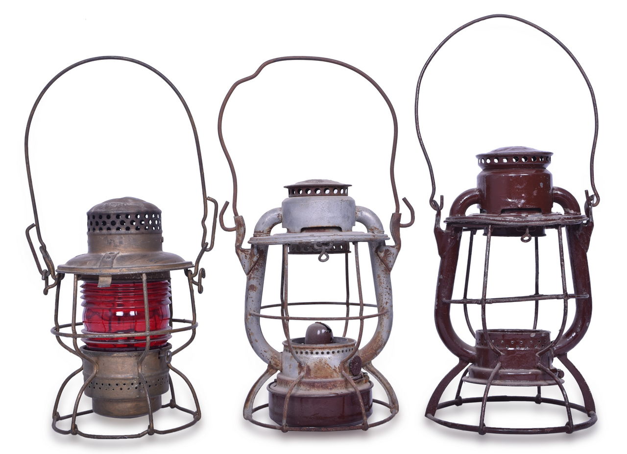 5566 - Three New York Central Railroad Lanterns - Adlake Kero and Dietz Vesta thumbnail