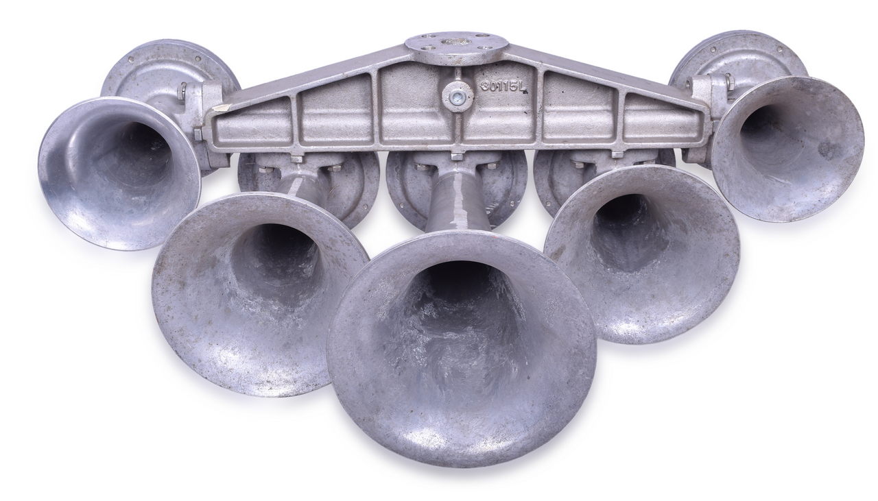 5588 - Nathan K5LA Diesel Locomotive Railroad Horn thumbnail