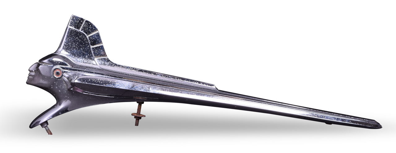 7022 - 1951 Pontiac 25th Anniversary Chrome Standard Hood Ornament thumbnail