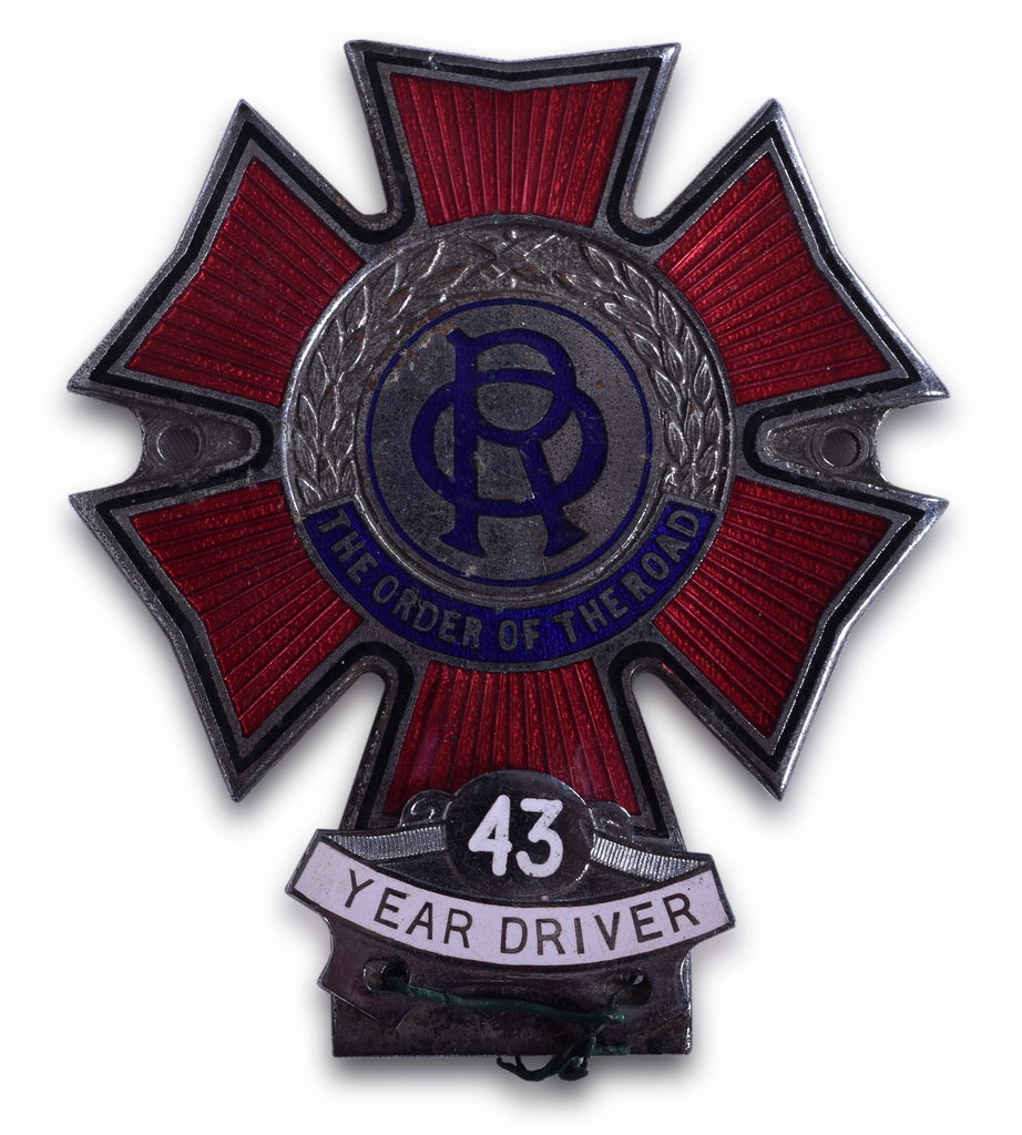 7183 - Order of the Road 43 Year Driver - Enameled Badge / License Plate Topper - Britain / England thumbnail