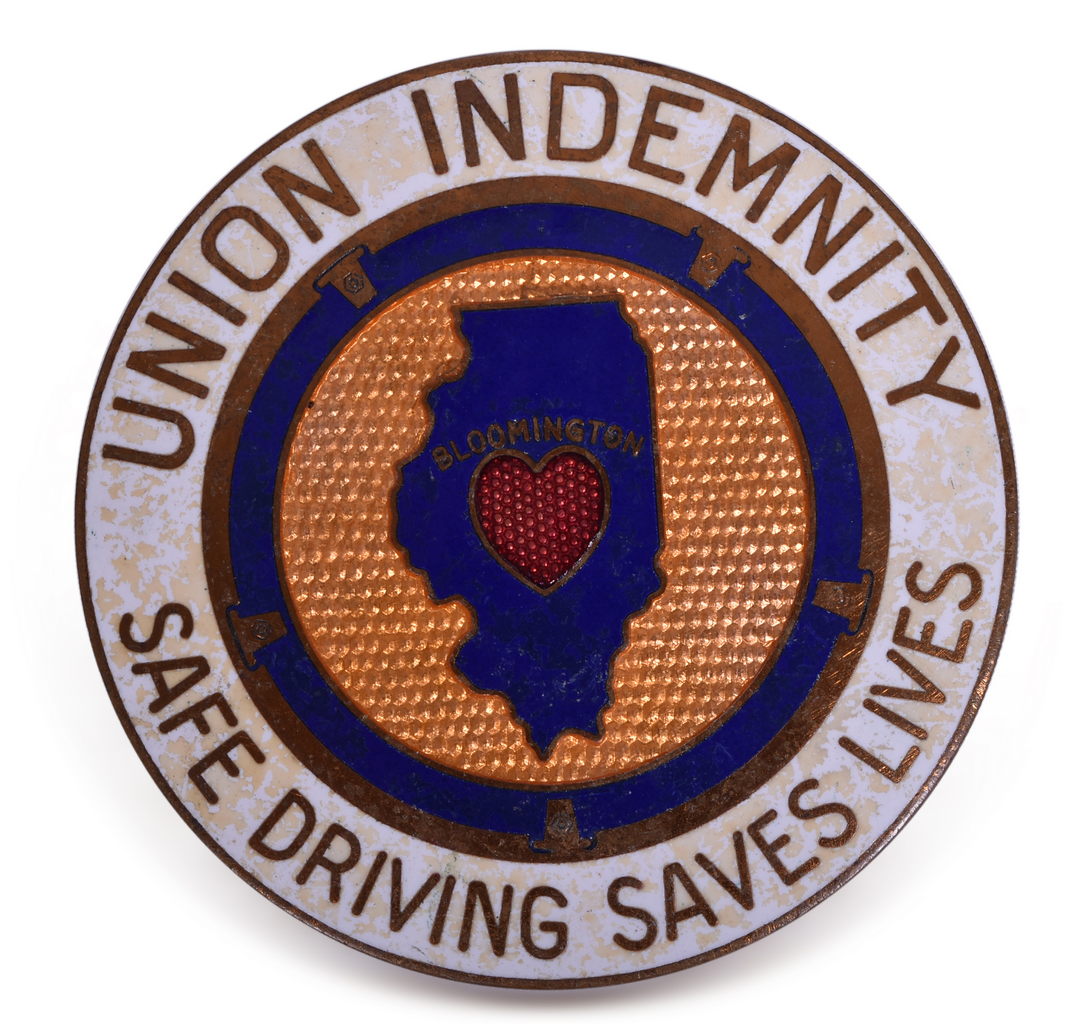 7195 - Illinois Union Indemnity Automotive Enameled Badge / License Plate Topper thumbnail