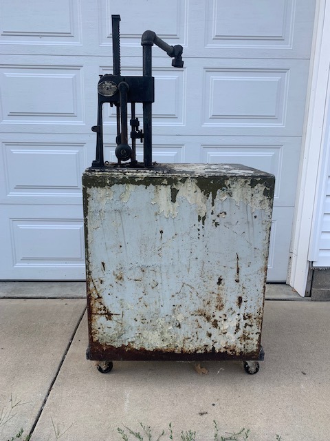 7181A - Unrestored Bowser Model 63/64 Oil Lubester thumbnail