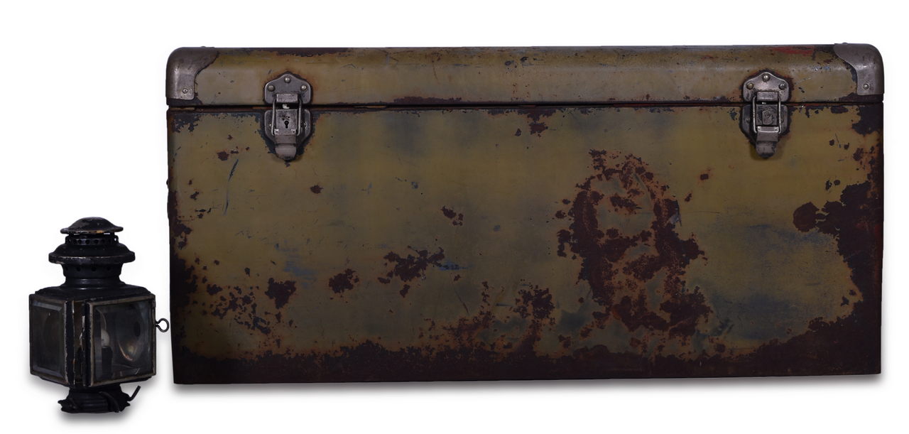 7201 - Ford Model A or T Luggage Trunk and Tail Lamp thumbnail