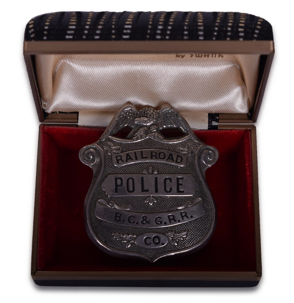 8015 - Buffalo Creek and Gauley Railroad Police Badge thumbnail