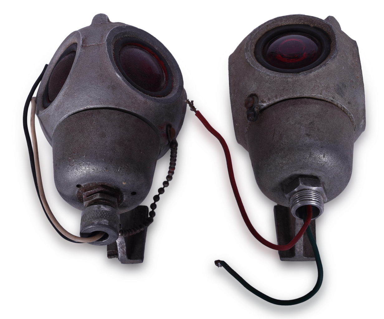 8354 - Pair of Pyle National Cannonball Caboose Marker Lights thumbnail