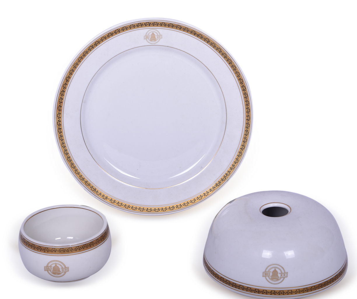 8413 - Three Pieces of Baltimore & Ohio Railroad China Capitol Plate, Bowl, and Hot Food Cover thumbnail