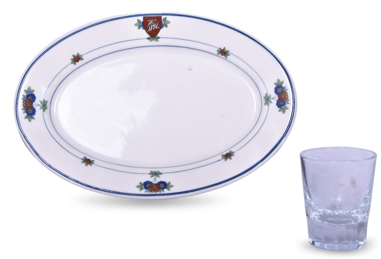 8511 - Two Delaware & Hudson Railroad Dining Car Items - Canterbury China Oval Platter and Shot Glass thumbnail